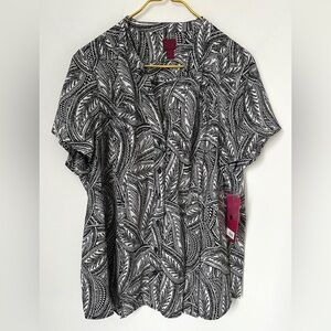NWT 212 Collection Black White Soft Short Sleeve Button Up Blouse Top Women’s 1X